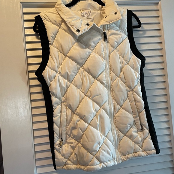 Marc New York white puff vest - Picture 2 of 4